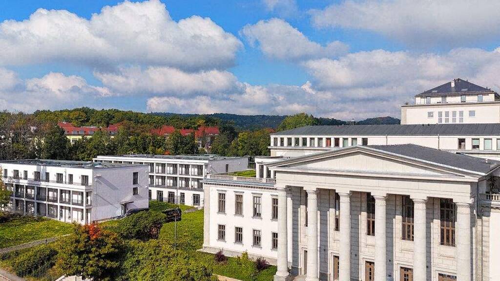 Wohnung zur Miete - Erstbezug 607 € 2 Zimmer 45,7 m² EG frei ab 01.03.2026 Unritzstraße 38b Rabenstein Chemnitz 09117