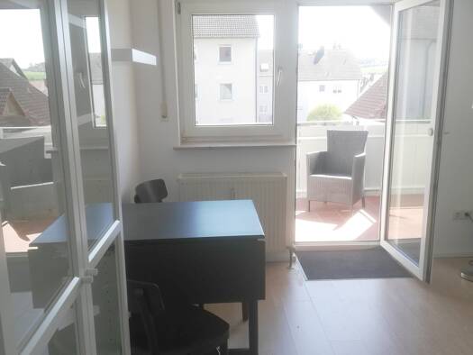 Studio zur Miete 280 € 1 Zimmer 28 m² 2. Geschoss Stegaurach 96135