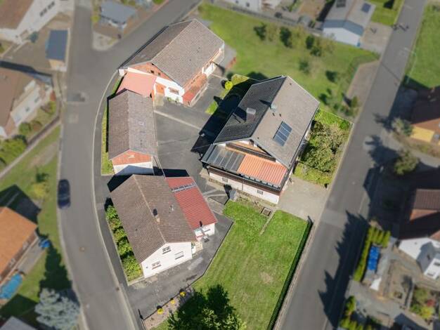 Einfamilienhaus zum Kauf 650.000 € 15 Zimmer 316 m² 2.984 m² Grundstück Karbach 97842