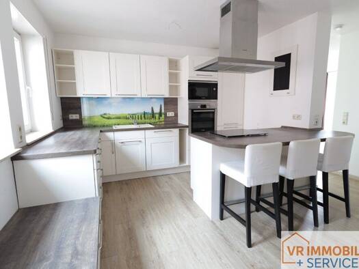 Wohnung zum Kauf 159.000 € 4 Zimmer 98,8 m² 2. Geschoss Meiningen Meiningen 98617