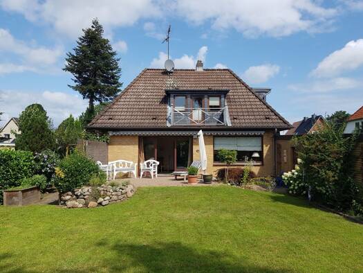 Haus zum Kauf 560.000 € 4 Zimmer 100 m² 855 m² Grundstück St. Gertrud Lübeck 23568