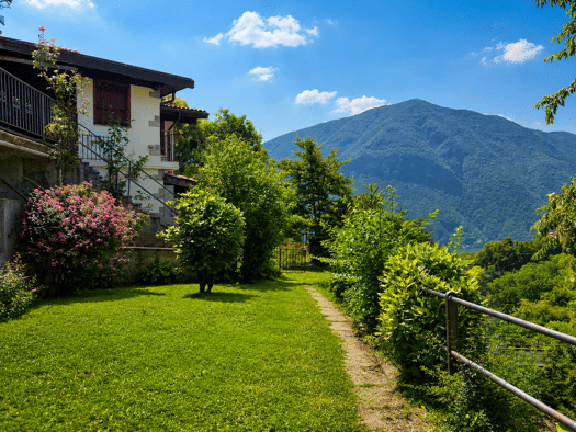 Villa zum Kauf 370.000 € 1 Zimmer 200 m² 400 m² Grundstück frei ab sofort Valsolda 22010
