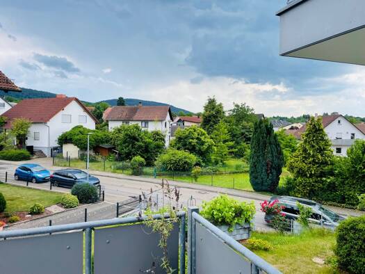 Wohnung zur Miete 1.105 € 4 Zimmer 79,5 m² Geschoss 1/2 frei ab 01.09.2026 Malsch 76316