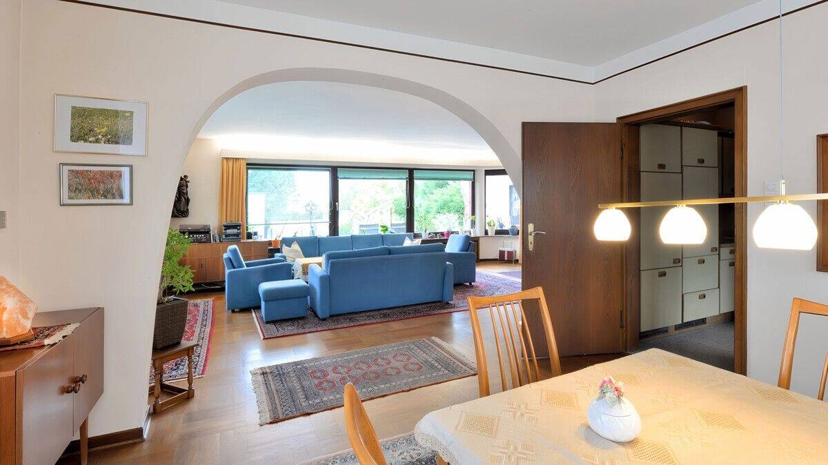 Immobilie in Moers - Einzigartige Liegenschaft in Moers-Vennikel: Wo Charme auf Großzügigkeit trifft! - Bild 4