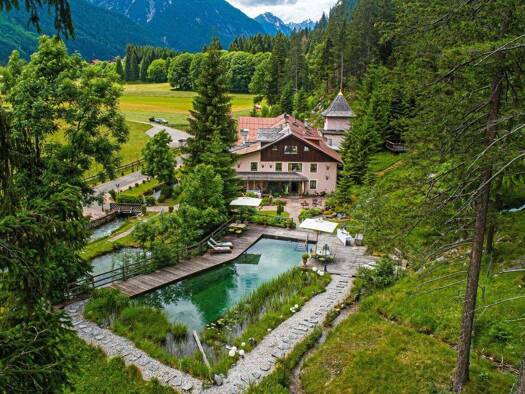 Haus zum Kauf 5.900.000 € 20 Zimmer 1.000 m² 7.978 m² Grundstück Häselgehr 6651