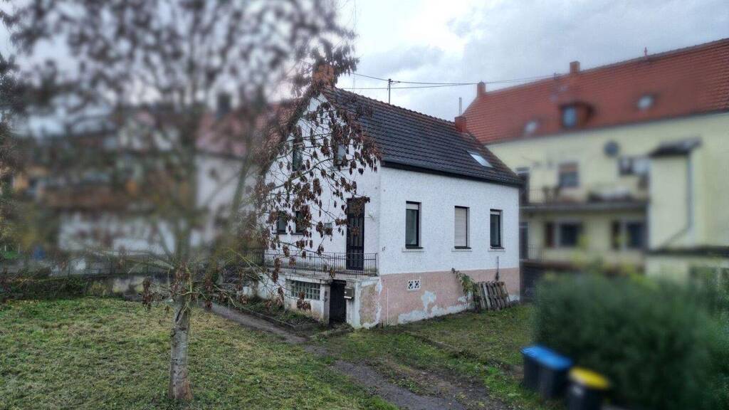 Einfamilienhaus zum Kauf 125.000 € 5 Zimmer 112,3 m² 400 m² Grundstück Schiffweiler 66578