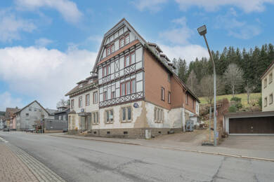 Hotel zum Kauf 599.900 € 21 Zimmer 1.349 m² Grundstück Stadtgebiet Furtwangen 78120