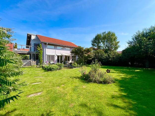 Einfamilienhaus zum Kauf 775.000 € 5 Zimmer 153 m² 721 m² Grundstück frei ab sofort Nelkenstraße 10 Kirchweidach 84558