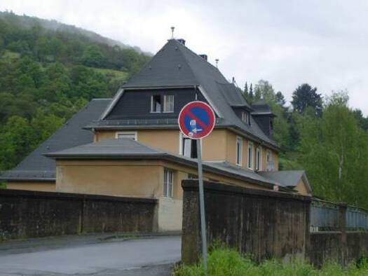 Haus zum Kauf 99.000 € 8,5 Zimmer 75 m² 682 m² Grundstück Dausenau 56132