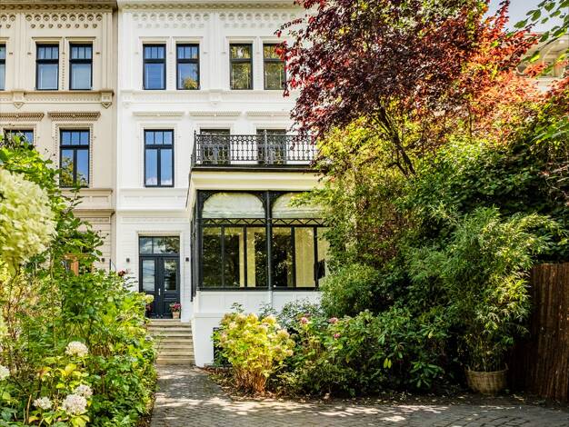 Villa zum Kauf 10 Zimmer 354 m² 331 m² Grundstück Rotherbaum Eimsbüttel 20148