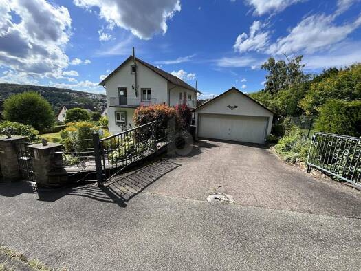 Mehrfamilienhaus zum Kauf 820.000 € 8 Zimmer 246 m² 1.146 m² Grundstück Neuenbürg 75305