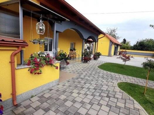 Einfamilienhaus zum Kauf 240.000 € 4 Zimmer 136 m² Krištanovec, Čakovec - Okolica Čakovec 40000