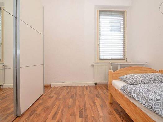 Studio zur Miete Wohnen auf Zeit 495 € 1 Zimmer 14 m² frei ab sofort Südstadt Fürth 90763
