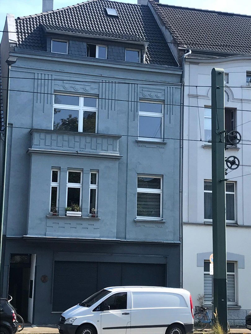 Mehrfamilienhaus zum Kauf provisionsfrei 899.000 € 10 Zimmer 280 m²<br/>Wohnfläche 225 m²<br/>Grundstück Holthausen Düsseldorf 40589