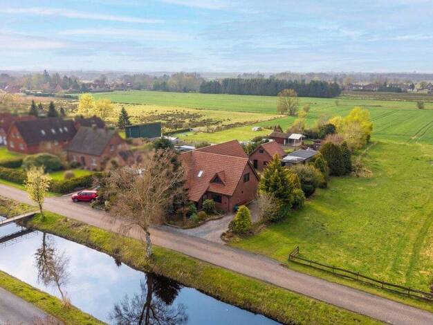 Einfamilienhaus zum Kauf 639.000 € 8 Zimmer 389 m² 2.330 m² Grundstück Wiesmoor 26639