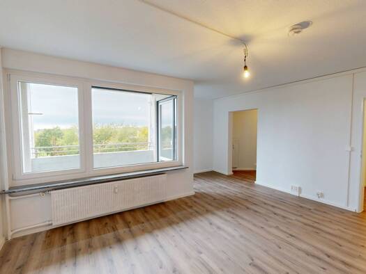 Wohnung zur Miete 589 € 2 Zimmer 53,1 m² 6. Geschoss frei ab 01.11.2026 Tornescher Weg 4 Uetersen 25436