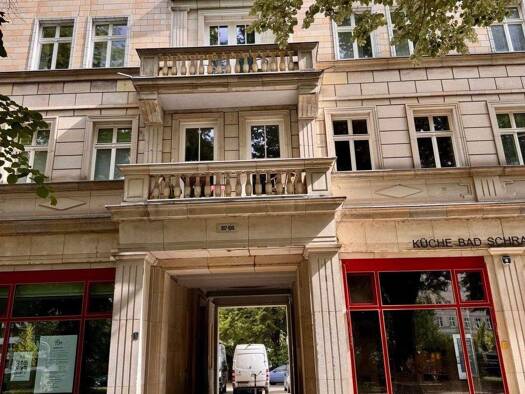 Wohnung zum Kauf als Kapitalanlage geeignet 319.000 € 2 Zimmer 63,6 m² Karl-Marx-Allee 109 Friedrichshain Berlin 10243