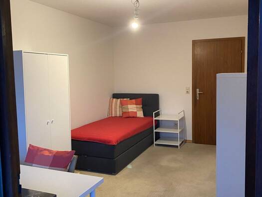 WG-Zimmer zur Miete 400 € 13 m² Geschoss 1/2 frei ab sofort Weststadt Tübingen 72070