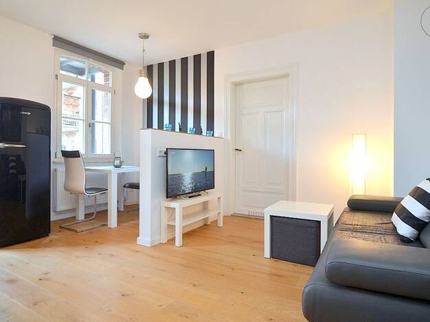 Wohnung zur Miete auf Zeit 855 € 2 Zimmer 46 m² frei ab 01.09.2026 Südstadt Fürth 90763