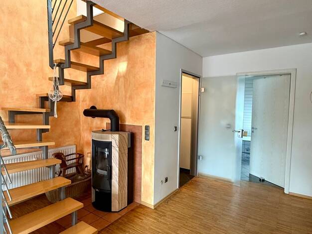 Maisonette zum Kauf provisionsfrei 319.000 € 3 Zimmer 100 m² Geschoss 2/3 frei ab 01.12.2026 Lichteneiche Memmelsdorf 96117
