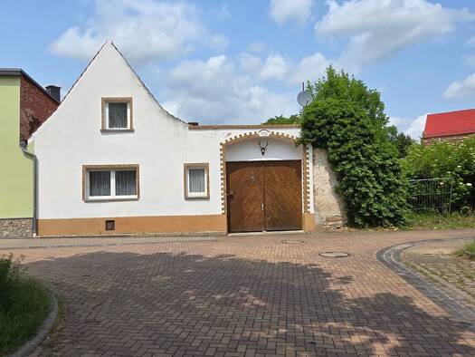 Einfamilienhaus zum Kauf provisionsfrei 48.500 € 4 Zimmer 91 m² 470 m² Grundstück frei ab sofort Am Bauernwinkel 3 Peißen Bernburg 06406