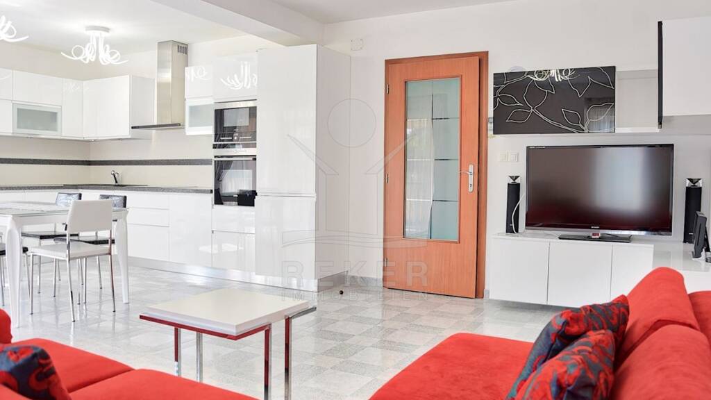 Wohnung zum Kauf 599.000 € 5 Zimmer 120 m² Porec 52440