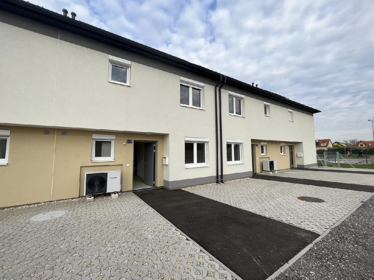 Reihenmittelhaus zum Kauf 525.000 € 5 Zimmer 122,5 m²<br/>Wohnfläche Unterwaltersdorf 2442