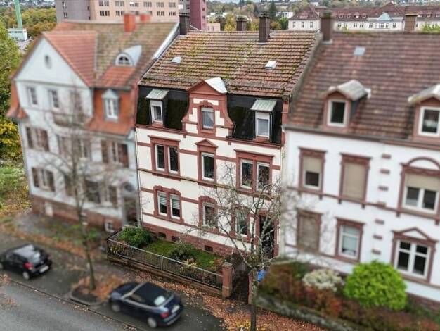 Wohnung zur Miete 590 € 4 Zimmer 84 m² Innenstadt Pirmasens 66953
