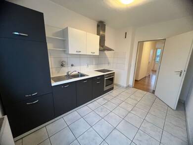 Wohnung zum Kauf 218.000 € 4 Zimmer 91 m² 3. Geschoss frei ab sofort Neumünster 24539
