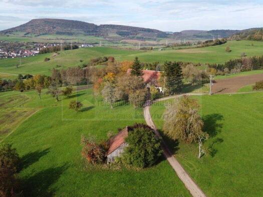 Bauernhaus zum Kauf 649.000 € 8 Zimmer 262 m² 20.425 m² Grundstück Nordhalden Blumberg / Fützen 78176