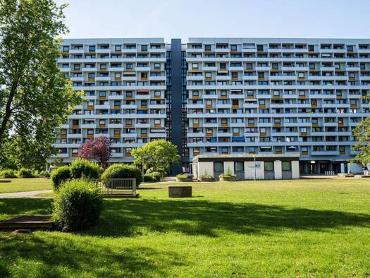 Wohnung zur Miete 704 € 2 Zimmer 60 m² 9. Geschoss frei ab 01.04.2026 Rostocker Str. 50/098 Bad Cannstatt Stuttgart 70376