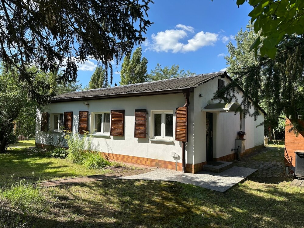 Bungalow zum Kauf provisionsfrei 530.000 € 3 Zimmer 86,3 m²<br/>Wohnfläche 830 m²<br/>Grundstück Biesdorf Berlin / Biesdorf-Süd 12683