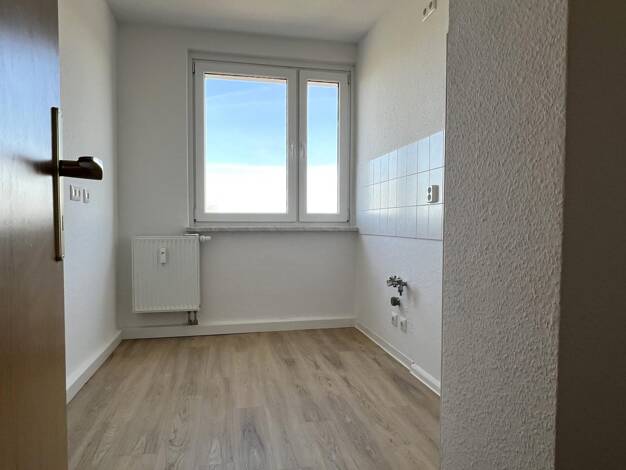 Wohnung zur Miete 321 € 2 Zimmer 49,3 m² 4. Geschoss Friedrich-List-Straße 1 Wohnkomplex 6 Eisenhüttenstadt 15890