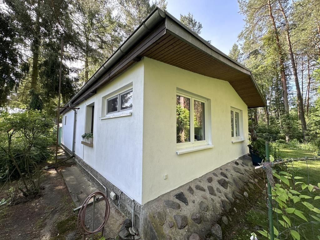 Einfamilienhaus zum Kauf 350.000 € 2 Zimmer 61,8 m²<br/>Wohnfläche 1.776 m²<br/>Grundstück Schmachtenhagen Oranienburg 16515