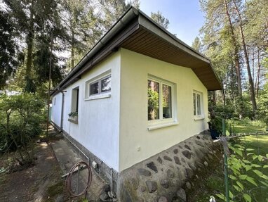 Einfamilienhaus zum Kauf 350.000 € 2 Zimmer 61,8 m² 1.776 m² Grundstück Schmachtenhagen Oranienburg 16515