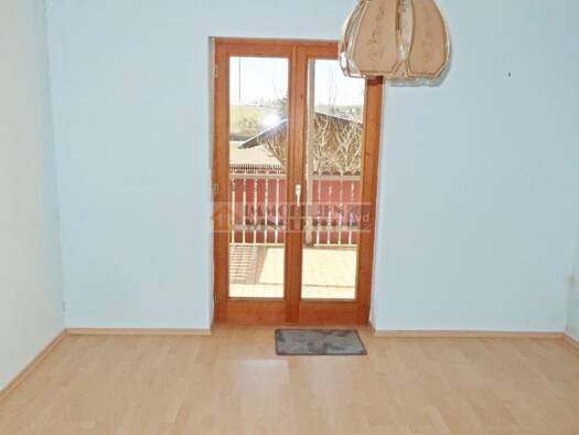 Mehrfamilienhaus zum Kauf 395.000 € 5 Zimmer 110 m² 685 m² Grundstück Einhausen Lappersdorf 93138