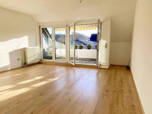 Wohnung zur Miete 890 € 3 Zimmer 80 m² frei ab 01.03.2026 Overath 51491