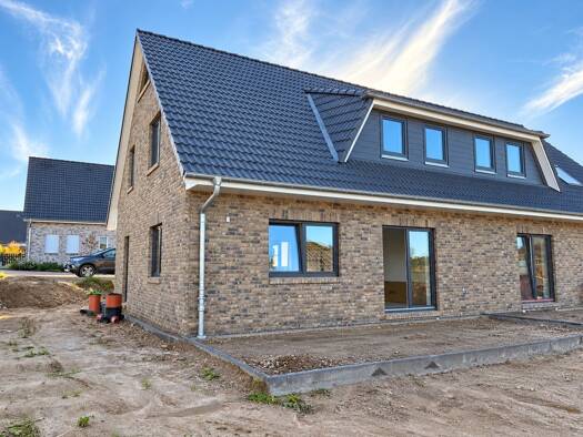 Doppelhaushälfte zur Miete 1.900 € 4 Zimmer 110 m² 400 m² Grundstück frei ab 01.11.2026 Eckernförde 24340