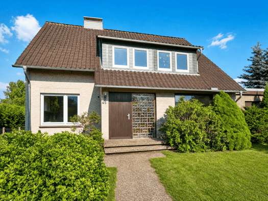 Einfamilienhaus zum Kauf 299.000 € 8 Zimmer 185 m² 1.761 m² Grundstück Holdenstedt Uelzen 29525