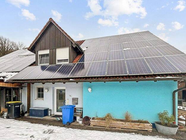 Einfamilienhaus zum Kauf 369.000 € 6 Zimmer 176 m² 1.046 m² Grundstück Burghöchstadt Burghaslach 96152