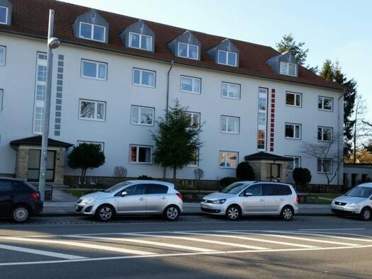 Wohnung zur Miete 840 € 3,5 Zimmer 93 m² frei ab 01.10.2026 Hannoversche Straße 35 A Neuenhäusen Celle 29221