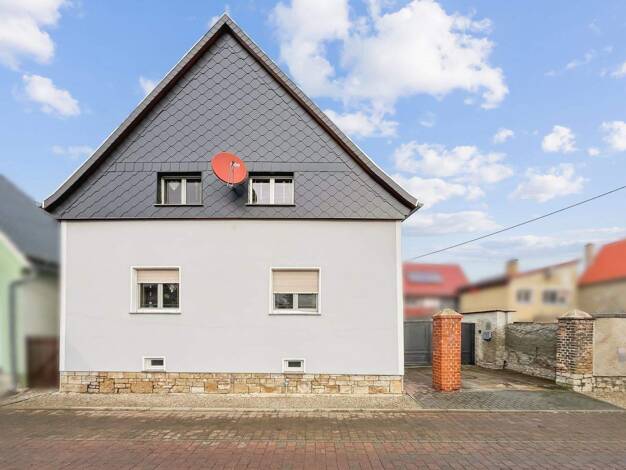 Einfamilienhaus zum Kauf 189.235 € 5 Zimmer 130,9 m² 860 m² Grundstück Lunstädt Roßbach 06242