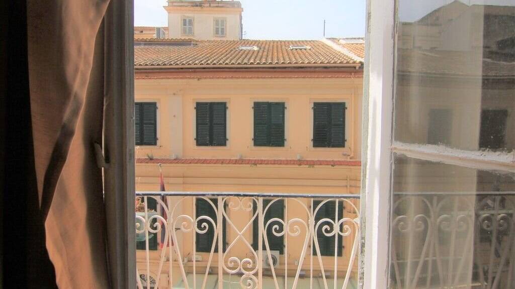 Studio zum Kauf 950.000 € 288 m² EG Korfu