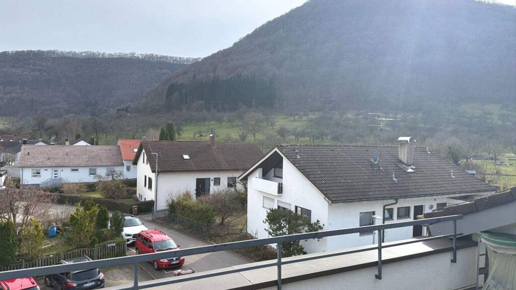 Wohnung zum Kauf 150.000 € 2 Zimmer 60 m² 3. Geschoss Oberlenningen Lenningen 73252