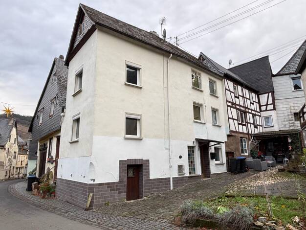 Einfamilienhaus zum Kauf 90.000 € 5 Zimmer 74 m² 103 m² Grundstück Enkirch 56850