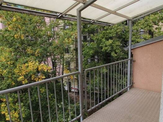 Wohnung zur Miete 370 € 3 Zimmer 67 m² 3. Geschoss Gustav-Adolf-Straße 37 Stadtmitte Plauen 08523