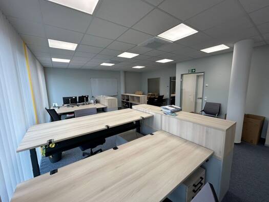 Bürogebäude zur Miete 166,8 m² Bürofläche Nienburg 31582