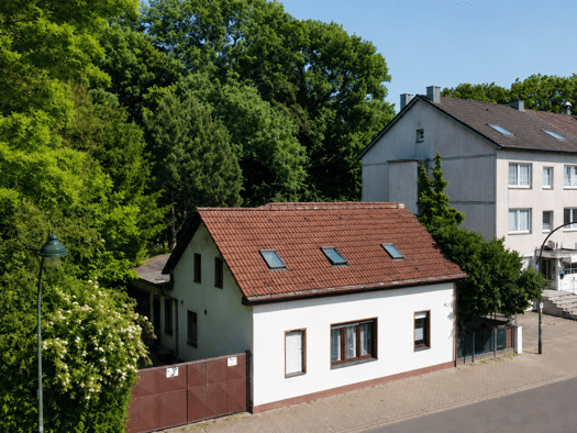 Einfamilienhaus zum Kauf 7 Zimmer 172 m² 516 m² Grundstück Vennhausen Düsseldorf 40627