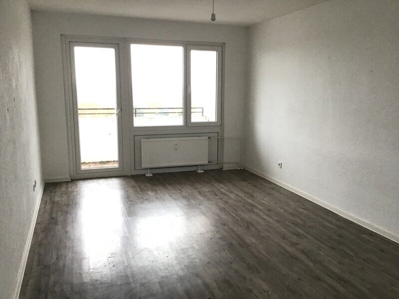 Wohnung zur Miete 621 € 3 Zimmer 78,4 m²<br/>Wohnfläche 9.<br/>Geschoss 12.12.2024<br/>Verfügbarkeit Ossietzkyring 31B Mühlenberg Hannover 30457