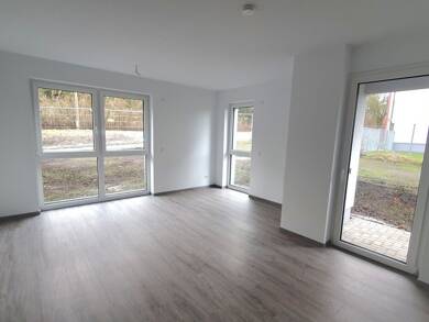 Wohnung zur Miete - Erstbezug 550 € 1 Zimmer 41 m² 1. Geschoss frei ab sofort Naumburg Naumburg 06618